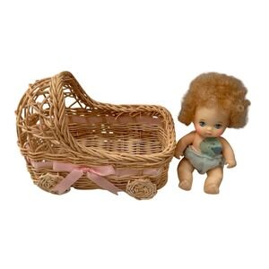 Vintage Hasbro Love A Bye Baby Doll‎ Wicker Cradle Ribbon 1987 Collectible Toy